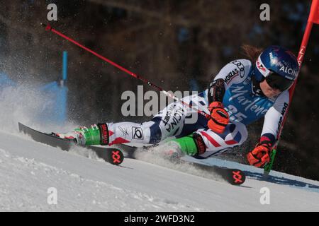 Kronplatz, Tyrol du Sud, Italie. 30 janvier 2024. Audi FIS ski Ladies World Cup ; Adriana Jelinkova (CZE) crédit : action plus Sports/Alamy Live News Banque D'Images