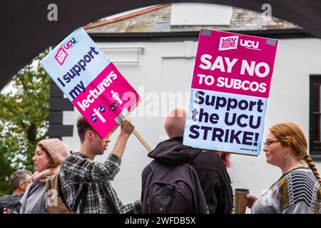 UCU action sur le campus Woodlane à l'Université Falmouth Banque D'Images