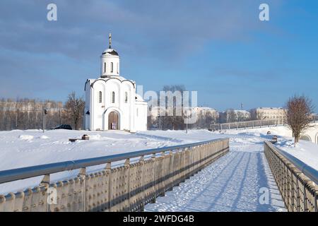 TVER, RUSSIE - 07 JANVIER 2024 : Église de Mikhail Tverskoy dans un paysage d'hiver un jour de janvier Banque D'Images