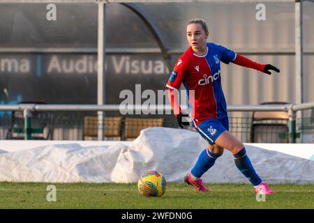 Sutton, Royaume-Uni. 28 janvier 2024. Le VBS Community Stadium, Sutton, Angleterre, janvier 28 2024 l'attaquant Izzy Atkinson (77) de Crystal Palace lors du match de championnat FA Womens entre Crystal Palace et Charlton Athletic au VBS Community Stadium, Sutton, Angleterre (Stephen Flynn/SPP) crédit : SPP Sport Press photo. /Alamy Live News Banque D'Images