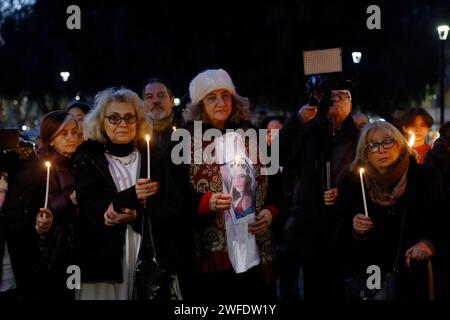 Roma, Italie. 30 janvier 2024. Foto Cecilia Fabiano/LaPresse 30 Gennaio 2024 Roma, Italia - Cronaca - Fiaccolata per Pamela Mastropietro Nella foto : la manifestazione 30 janvier 2024 Roma, Italie - torche pour Pamela Mastropietro tué en 2018 sur la photo : la torche. Crédit : LaPresse/Alamy Live News Banque D'Images