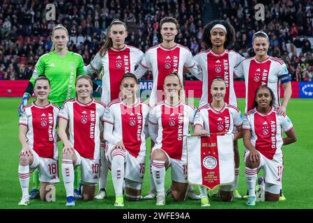 Amsterdam, pays-Bas. 30 janvier 2024. AMSTERDAM, 30-01-2024, Johan Cruijff Arena, UEFA WomenÕs Champions League, Ajax - AS Roma CL(femmes), saison 2023/2024, pendant le match Ajax - AS Roma CL(femmes), photo d'équipe crédit : Pro Shots/Alamy Live News Banque D'Images