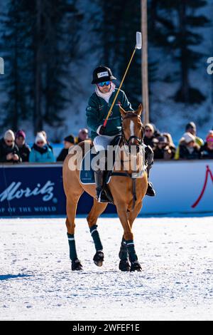 St. Moritz - 28 janvier 2024 : actions de jeu et cérémonie de remise des prix lors de la finale de la coupe du monde de Polo de neige St.Moritz 2024 Banque D'Images