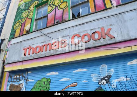 Ancien magasin Thomas Cook sur High Street, Swansea, pays de Galles. 26 janvier 2024. Banque D'Images