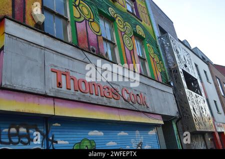 Ancien magasin Thomas Cook sur High Street, Swansea, pays de Galles. 26 janvier 2024. Banque D'Images