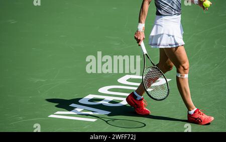 Liudmila Samsonova de Russie vs Kristina Kucova de Slovaquie lors de leur match de qualification en simple dans le cadre des Dubai Duty Free tennis Championships WTA 500 le 12 février 2022 à Dubaï, aux Émirats arabes Unis. Photo de Victor Fraile / Power Sport Images Banque D'Images