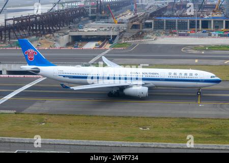 Airbus A330-300 de China Southern Airlines au sol. Avion A330 de China Southern Airline. Banque D'Images