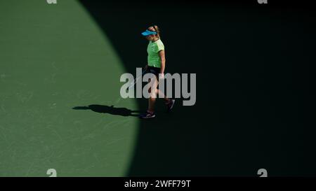 Liudmila Samsonova de Russie vs Kristina Kucova de Slovaquie lors de leur match de qualification en simple dans le cadre des Dubai Duty Free tennis Championships WTA 500 le 12 février 2022 à Dubaï, aux Émirats arabes Unis. Photo de Victor Fraile / Power Sport Images Banque D'Images