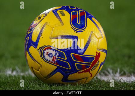 Leicester, Royaume-Uni. 30 janvier 2024. Le ballon de match EFL lors du Sky Bet Championship Match Leicester City vs Swansea City au King Power Stadium, Leicester, Royaume-Uni, le 30 janvier 2024 (photo Gareth Evans/News Images) à Leicester, Royaume-Uni le 1/30/2024. (Photo Gareth Evans/News Images/Sipa USA) crédit : SIPA USA/Alamy Live News Banque D'Images