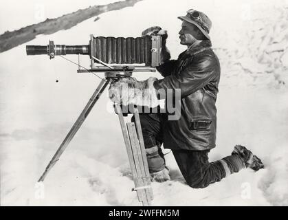 Expédition photographe Herbert George Ponting et téléobjectif, Antarctique, janvier 1912 Banque D'Images