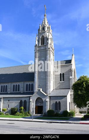 CULVER CITY, CALIFORNIE - 28 JANVIER 2024 : église catholique St Augustine sur Washington Boulevard. Banque D'Images