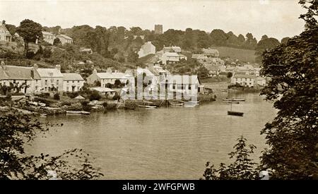 Photographie Newton Ferrers vue de la rivière. Extrait du livre Glorious Devon, de S.P.B. mais, publié par London Great Western Railway Company, 1928 Banque D'Images