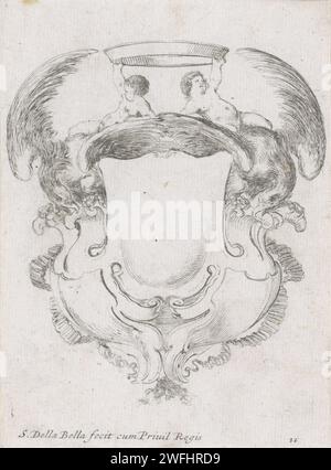 Cartouche avec deux aigles et deux putti tenant une couronne, Stefano della Bella, imprimeur 1647 : Franceafter propre design par : Francepublisher : ParisFrance paper graving ornement  cartouche. cupidons : 'amores', 'amoretti', 'putti'. couronne (symbole de souveraineté). oiseaux prédateurs : aigle Banque D'Images