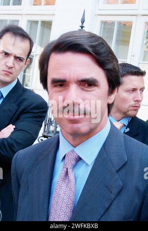 18 juin 2002-le Premier ministre danois Anders Fogh Rasmussen accueille le Premier ministre espagnol Jose Maria Aznar à Marienborg Lyngby, après un discours le Premier ministre tient une conférence de presse conjointe à Marienborg, Lyngby Danemark (photo de Francis Dean/Dean Pictures) Banque D'Images