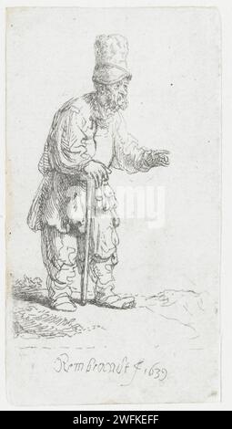 Un paysan dans une casquette haute, debout appuyé sur un bâton, Rembrandt van Rijn, 1639 papier gravé les âges de l'homme (+ vieil homme (être humain)) Banque D'Images