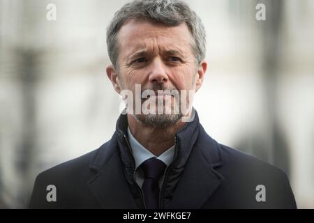 Le roi danois Frederik X est vu en visite au tombeau du Soldat inconnu à Varsovie, en Pologne, le 31 janvier 2024. C'est la première visite étrangère du ne Banque D'Images