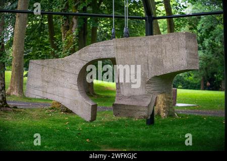 Lugar de Encuentros IV le Musée Chillida-Leku, sculptures dans les jardins et les forêts du sculpteur basque Eduardo Chillida, Hernani, Guipuzcoa, basque Banque D'Images