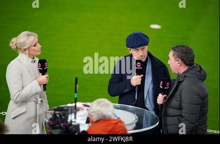 Lynsey Hipgrave, présentatrice de TNT Sports, et Joe Cole et Robbie Fowler, experts avant le match de Premier League à Anfield, Liverpool. Date de la photo : mercredi 31 janvier 2024. Banque D'Images