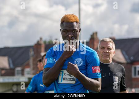 Adama Sidibeh, attaquant pour Warrington Rylands v Morpeth Town, Warrington, Angleterre, le 26 août 2023 Banque D'Images