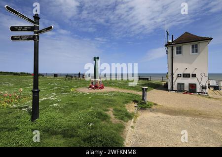 Les jardins et le Musée maritime au village de Mundesley, Norfolk Nord, Angleterre, Royaume-Uni Banque D'Images