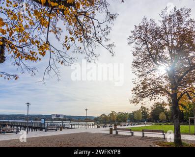 Dießen am Ammersee : lac Ammersee, jetée à Oberbayern, Ammersee Lech, haute-Bavière, Bayern, Bavière, Allemagne Banque D'Images