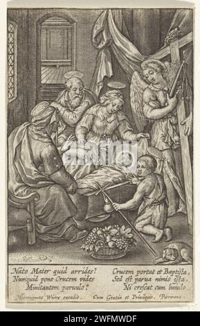 Christkind dort à de Wieg, Hieronymus Wierix, 1563 - avant 1619 imprimer l'enfant Christ dort paisiblement dans son berceau. Sur la tête de lit un ange avec les outils de passion. Maria, Joseph, Elisabet et le jeune Johannes le Baptiste sont autour du berceau. Au premier plan un panier avec des fruits et un chien. Dans la marge, une légende de six lignes, en deux colonnes, en latin. Anvers gravure sur papier Sainte famille avec Jean Baptiste, Elisabeth présente (+ ange(s)). berceau, berceau. Instruments uniques de la passion. chien Banque D'Images