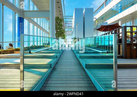 Osaka, Japon - avril 9 2023 : Abeno Harukas a été le plus haut gratte-ciel du Japon de son achèvement en 2014 jusqu'en 2023, plate-forme d'observation appelée 'Haruka Banque D'Images