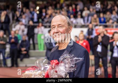 Cottbus, Allemagne. 31 janvier 2024. Athlétisme : rencontre internationale de saut à Cottbus. Le directeur de la réunion, Uli Hobeck, a organisé sa dernière réunion cette année. Crédit : Frank Hammerschmidt/dpa/Alamy Live News Banque D'Images