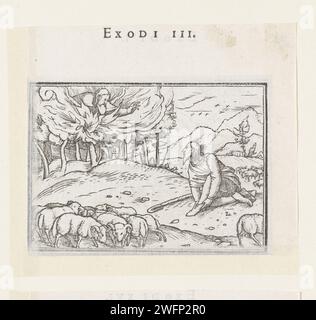 Moïse et le Braam Bush brûlant, Hans Holbein (II), 1538 imprimer Moïse est assis sur le mont Horeb avec le troupeau de moutons de son beau-père quand il voit Dieu apparaître dans un buisson brûlant dans une vision. Dans la marge au-dessus de l'image est le texte Exodi III. Papier le buisson brûlant  appel de Moïse Banque D'Images