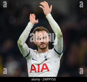 Londres, Royaume-Uni. 31 janvier 2024 - Tottenham Hotspur v Brentford - Premier League - Tottenham Hotspur Stadium. James Maddison de Tottenham célèbre la victoire. Crédit photo : Mark pain / Alamy Live News Banque D'Images