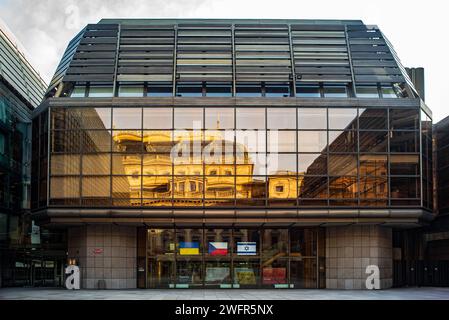 Praha, République tchèque, 29 octobre 2023, bâtiment nova scena *** Praha, Tschechische Republik, 29. Oktober 2023, nova scena Gebäude Copyright : xWolfgangxSimlingerx Banque D'Images