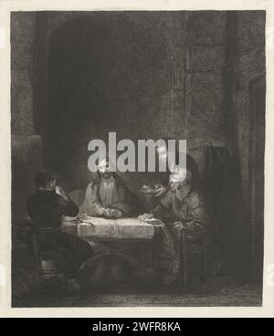 Repas à Emmaus, Johannes Pieter de Frey, d'après Rembrandt van Rijn, 1780 - 1838 imprimer le Christ est assis à table avec les deux disciples. Il rompt le pain et exprime la bénédiction et à ce moment les deux hommes le reconnaissent. À droite, le serviteur apporte une assiette avec de la nourriture. Papier mordant le souper à Emmaus : Christ est reconnu en bénissant ou en cassant le pain Banque D'Images