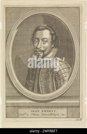 Portrait de Johan Ernst I, Comte de Nassau -Siegen, 1600 - 1699 tirage Portrait de Johan Ernst I dans un ovale. Dans un cadre se trouvent le nom et les titres. Gravure / gravure sur papier des pays bas Banque D'Images