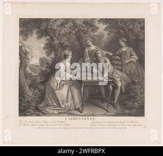 Après-midi : Backgammon jouant de la compagnie en plein air, Nicolas de Larmessin (III), après Nicolas Lancet, 1741 estampe élégant homme et femme jouent à la trik dans un parc. Deux femmes regardent. Avec poème de quatre lignes en français. Editeur : ParisFrance papier gravure / gravure backgammon, tric-trac Banque D'Images