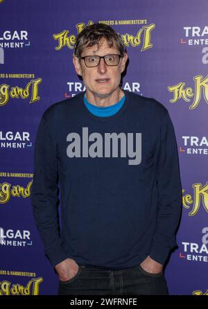 Londres, Royaume-Uni. 31 janvier 2024. Louis Theroux assiste à la soirée de presse pour "le Roi et moi" au Dominion Theatre de Londres. (Photo Brett Cove/SOPA Images/Sipa USA) crédit : SIPA USA/Alamy Live News Banque D'Images