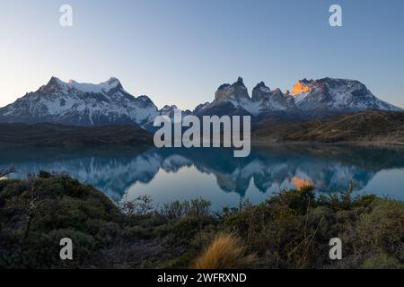 paisajes y miradores de torres del paine Banque D'Images