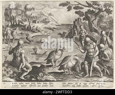 Indiens attraper des poissons avec l'aide des pélicans, Karel van Mallery, d'après Jan van der Straet, 1594 - 1598 imprimer les habitants originaux de l'Amérique, vêtus de jupes en plumes, armés de flèche et d'arc et de bâton, ont été recueillis le long d'une rive de la rivière. Les pélicans nagent dans la rivière qui attrapent des poissons et les amènent sur le côté. Coucher de soleil ou opposition à l'horizon. L'estampe a une légende latine et fait partie d'une série de scènes de chasse. Imprimeur : Antwerpprint Maker : Antwerpafter design by : FlorencePublisher : AntwerpAntwerpgravure papier sports, jeux  animaux (+ chasse aux oiseaux). oiseaux aquatiques : pelican. Banque D'Images