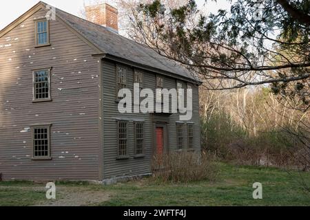 En 1775, c'était la maison de la famille Whittemore. Aujourd'hui, il fait partie du minute Man Natural Historic Park. Fait partie de la guerre révolutionnaire américaine Banque D'Images