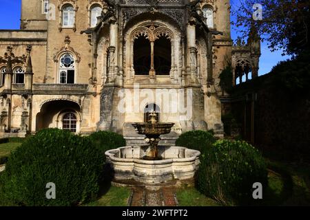 Convento de Santa Cruz do Buçaco est un ancien monastère carmélite situé dans la Mata Nacional do Buçaco Banque D'Images