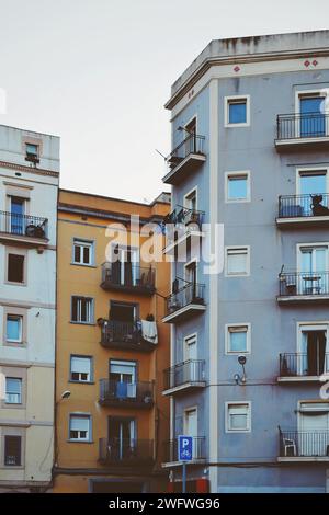 Bâtiments de la barceloneta à Barcelone , Espagne , le 19 septembre 2019 Banque D'Images