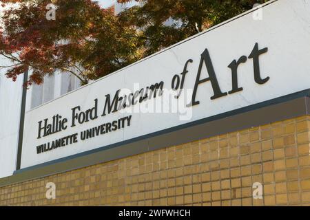 Salem, OR, États-Unis - 11 juin 2023 ; signe pour le musée d'art Hallie Ford à l'Université Willamette à Salem Banque D'Images