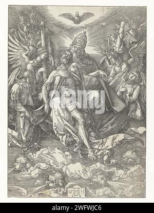 La Sainte Trinité, Albrecht Dürer, 1511 print Dieu garde le Christ défunt dans ses bras, tandis qu'au-dessus d'eux le Saint-Esprit flotte sous la forme d'un pigeon. Autour d'eux des anges avec les outils de passion. Nuremberg paper Trinité dans laquelle Dieu le Père et Christ sont représentés en tant que personnes, le Saint-Esprit en tant que colombe. « Arma Christi » Banque D'Images