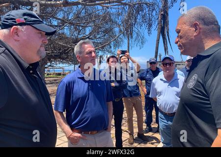 Dr 4724, septembre 2,2023, Lahaina, Maui, HI : le président de la Chambre, Kevin McCarthy, Bob Fenton, coordonnateur fédéral en chef de la réponse, et les membres du Congrès, les représentants David Joyce, et Richard Bissen, maire du comté de Maui visitent la zone ravagée par le feu de Lahaina, Maui, HI. Patsy Lynch/FEMA, Banque D'Images