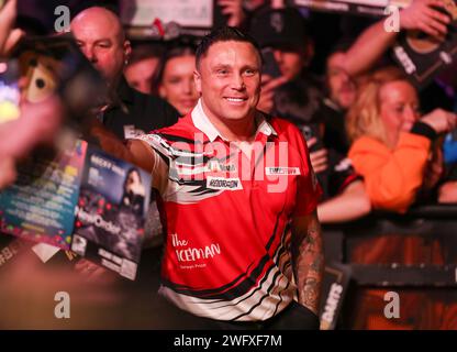 Utilita Arena, Cardiff, Royaume-Uni. 1 février 2024. 2023 PDC Premier League Darts Cardiff Night 1 ; Gerwyn Price lors de sa marche sur crédit : action plus Sports/Alamy Live News Banque D'Images