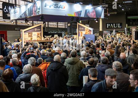 Paris, France. 02 février 2023. LOEB Sébastien (fra), pour le 50 ème anniversaire de Sébastien Loeb pour le 50 ème anniversaire de Sébastien Loeb lors du salon de la moto Retromobile 2024 à Paris Expo porte de Versailles, le 31 janvier 2024 à Paris, France - photo Paul Vaicle/DPPI crédit : DPPI Media/Alamy Live News Banque D'Images