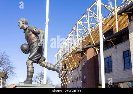 Wolverhampton statue de Billy Wright à l'extérieur de Wolverhampton Wanderers FC Molineux Stadium Wolverhampton West Midlands England UK GB UK Europe Banque D'Images