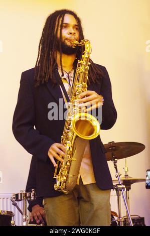 David Kayode, Gary Crosby Sextet, National Jazz Archive, Loughton, Essex, octobre 2023. Banque D'Images