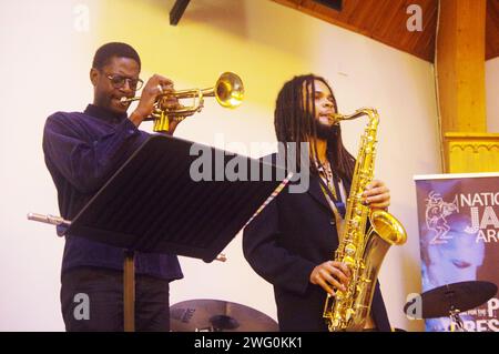 Mark Kavuma et David Kayode, Gary Crosby Sextet, National Jazz Archive, Loughton, Essex, octobre 2023. Banque D'Images