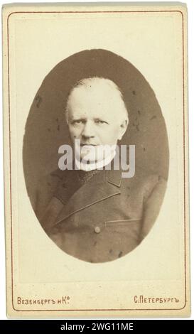 Miloslavski, portrait tête et épaules, face à face, entre 1880 et 1886. Écrit au verso : Ministre de l'Imp. Domaine. Banque D'Images