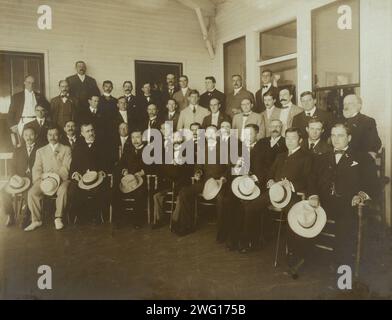 Délégués russes &amp ; japonais et membres de la presse, 1905. Banque D'Images